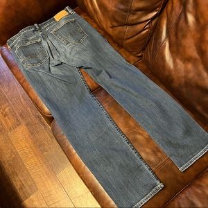 American Eagle Outfitters straight leg men’s jeans 32x34